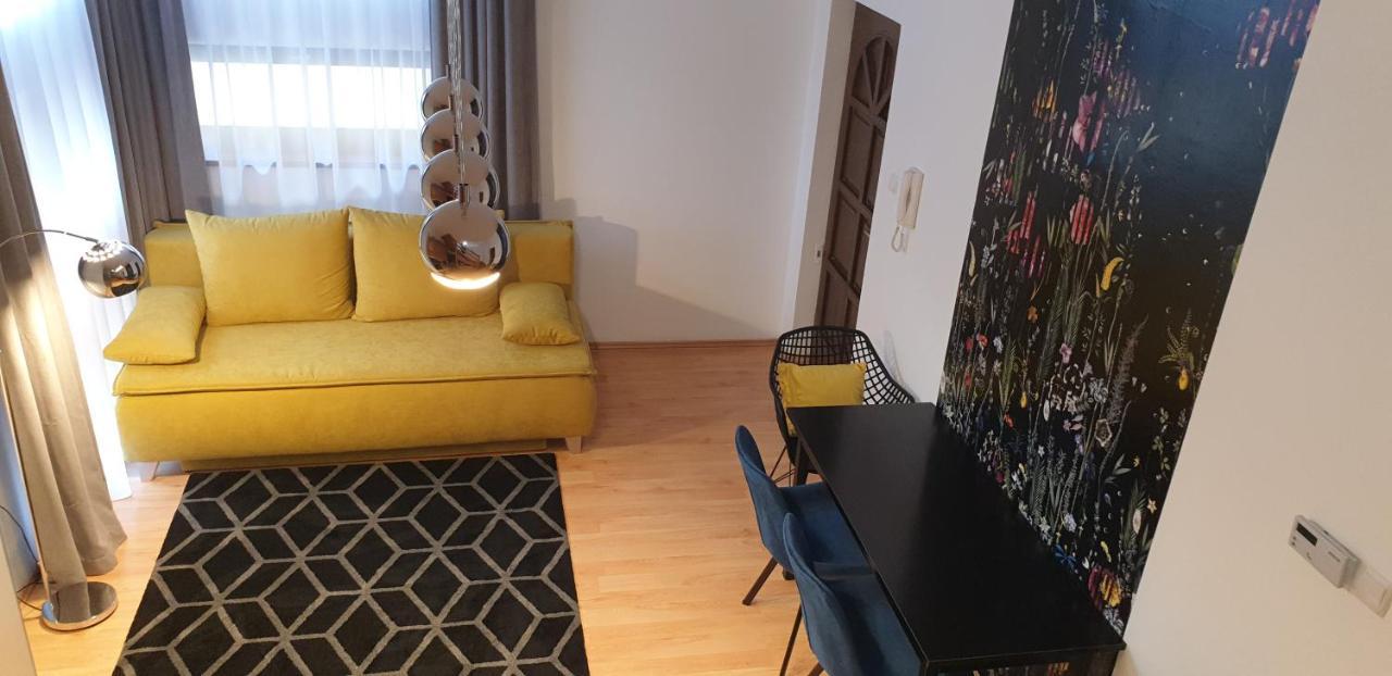 Grand Paradise Apartman 미슈콜츠 외부 사진